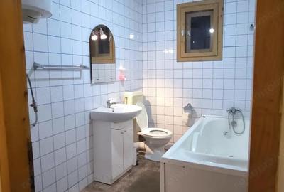 Casă cu 6 camere în Eșelnița - 8