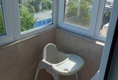 Apartament cu 3 camere semidecomandat în Podu Roș - 8