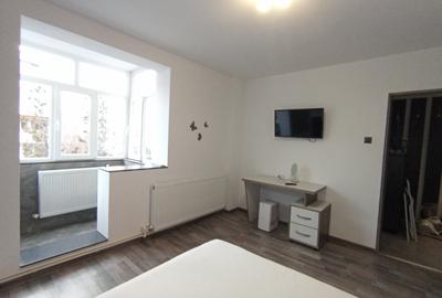 Apartament cu 2 camere decomandat în Tomis Nord - 4