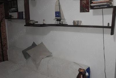 Apartament cu 3 camere semidecomandat în Central - 3