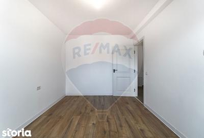 Casă cu 4 camere cu Teren 252 Mp în Hărmanului - 16