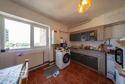 Apartament cu 4 camere decomandat în Aurel Vlaicu - 9