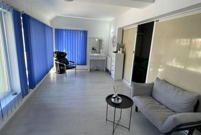 Spațiu comercial, de 28 mp, în Central - 1