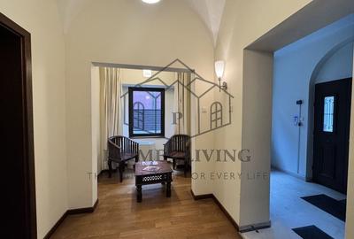 VILA DEOSEBITĂ LA VÂNZARE ÎN ZONA CENTRALĂ APROAPE DE CALEA PLEVNEI - 2