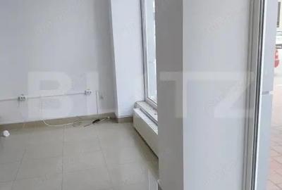 Spațiu comercial, de 180 mp, în Ultracentral - 2