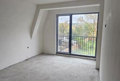 Duplex cu 6 camere cu Canalizare în Dâmbul Rotund - 12