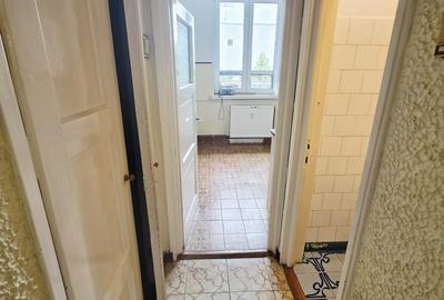 Apartament cu 2 camere decomandat în Sud - 17