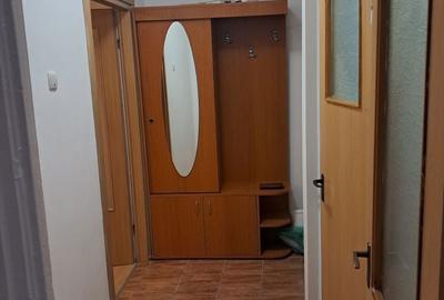 Garsonieră decomandată în Runcu - 4