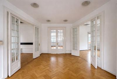 Casă cu 20 camere cu Canalizare în Aviatorilor - 10