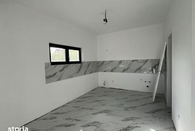 Casă cu 3 camere cu Teren 120 Mp în Sud - 7