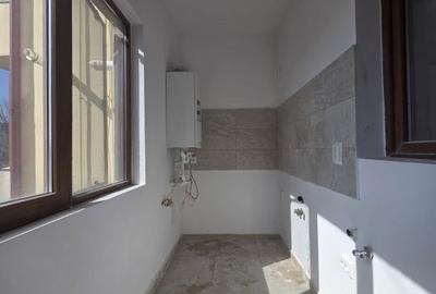 Apartament cu 3 camere în Central - 2