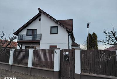 Casă cu 6 camere cu Teren 3700 Mp în Central - 6