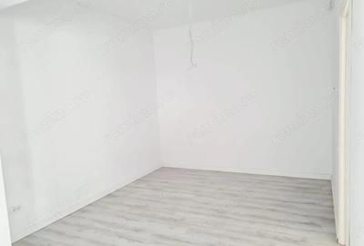 Apartament cu 3 camere în Central - 13