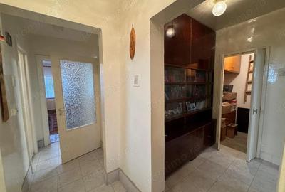 Apartament cu 4 camere semidecomandat în Lugoj - 4