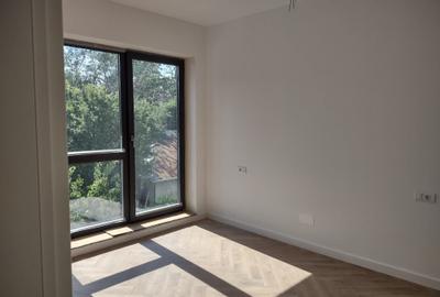 Apartament cu 3 camere decomandat în P-ța Muncii - 10