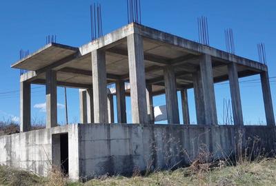 Teren de 3230 mp, în Vișani - 5