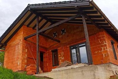 Casă cu 6 camere cu Teren 2200 Mp în Daia Română - 1