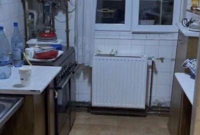 Apartament cu 3 camere semidecomandat în Drumul Taberei