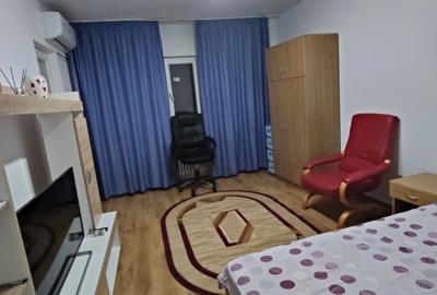 Garsonieră decomandată în Moșilor - 1