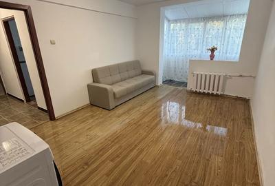 Apartament cu 3 camere decomandat în Central - 9