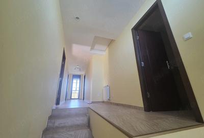 Casă cu Teren 270 Mp în Vânători - 6