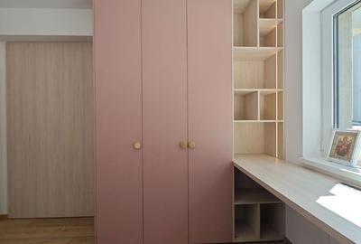 Apartament cu 3 camere decomandat în Tractorul - 3