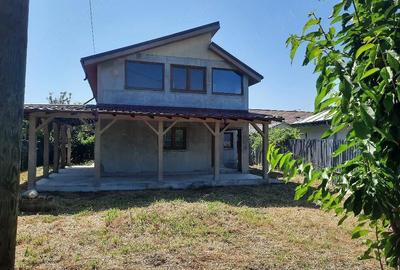 Casă cu Teren 400 Mp în Câmpineanca - 2
