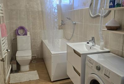 Apartament cu 2 camere decomandat în Doicești - 7