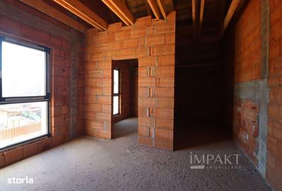 Casă cu 4 camere în Luna - 15