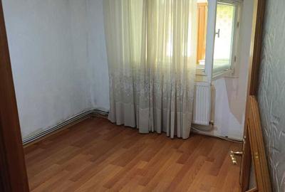 Apartament cu 2 camere semidecomandat în Letea - 1