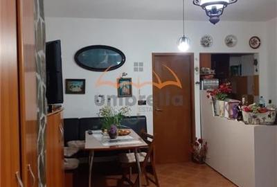 Casă individuală cu 5 camere în Central