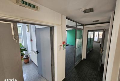 Spațiu comercial, de 150 mp, în Central - 2