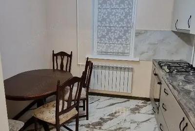 Garsonieră în Titan