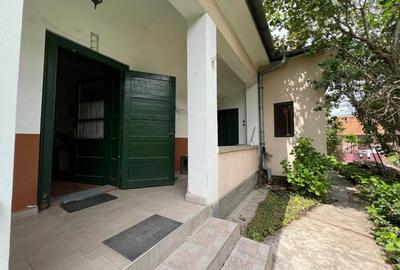 Casă individuală cu 3 camere cu Canalizare în Gruia - 3