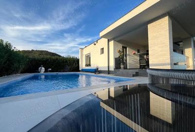 Vila cu 3 camere, 3 bai , piscina , ready-to-move, lux, Podgoria, Bihor. - 13