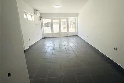 Spațiu comercial, de 30 mp, în Trocadero - 2