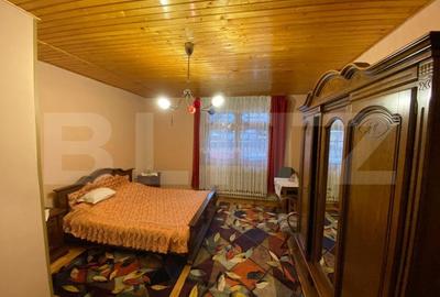 Vila cu potential de transformare in pensiune, 13 camere, Timisul de Sus, Brasov - 19