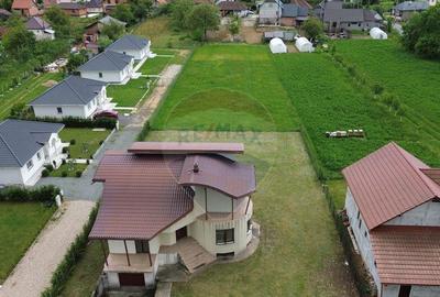 OFERTA!!Vila deosebita de vanzare in Sasar cu teren... OFERTA!!Vila deosebita de vanzare in Sasar cu teren... - 2