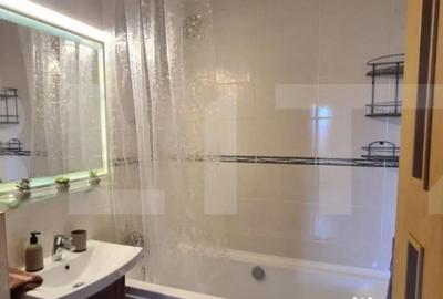 Apartament cu 3 camere semidecomandat în Palat - 2