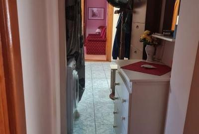 Apartament cu 3 camere decomandat, mobilat în Inel I