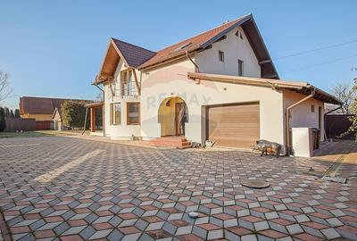 Casă cu 4 camere cu Teren 753 Mp în Prejmer - 1