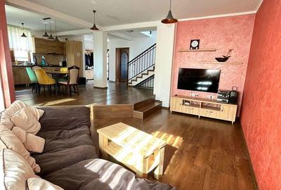 Casă cu 4 camere cu Teren 300 Mp în Sânmartin - 7