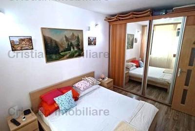 Apartament cu 3 camere semidecomandat în Hipodrom - 3