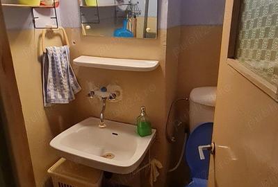 Vand apartament 3 camere central - 10