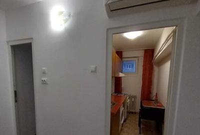 Dristor la metrou etaj 4 - 5