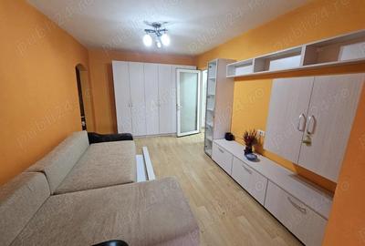 Apartament cu 3 camere semidecomandat în Central - 4