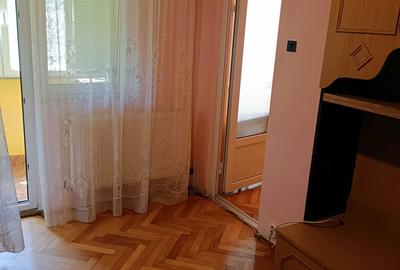 Apartament cu 2 camere semidecomandat în Central - 1