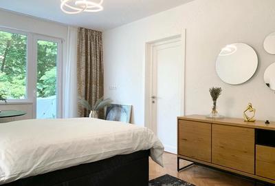 Apartament cu 2 camere decomandat în Cornișa