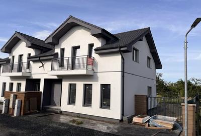 Casă cu 4 camere în Moșnița Nouă - 6