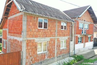 Casă cu 5 camere cu Teren 600 Mp în Totoreni - 12